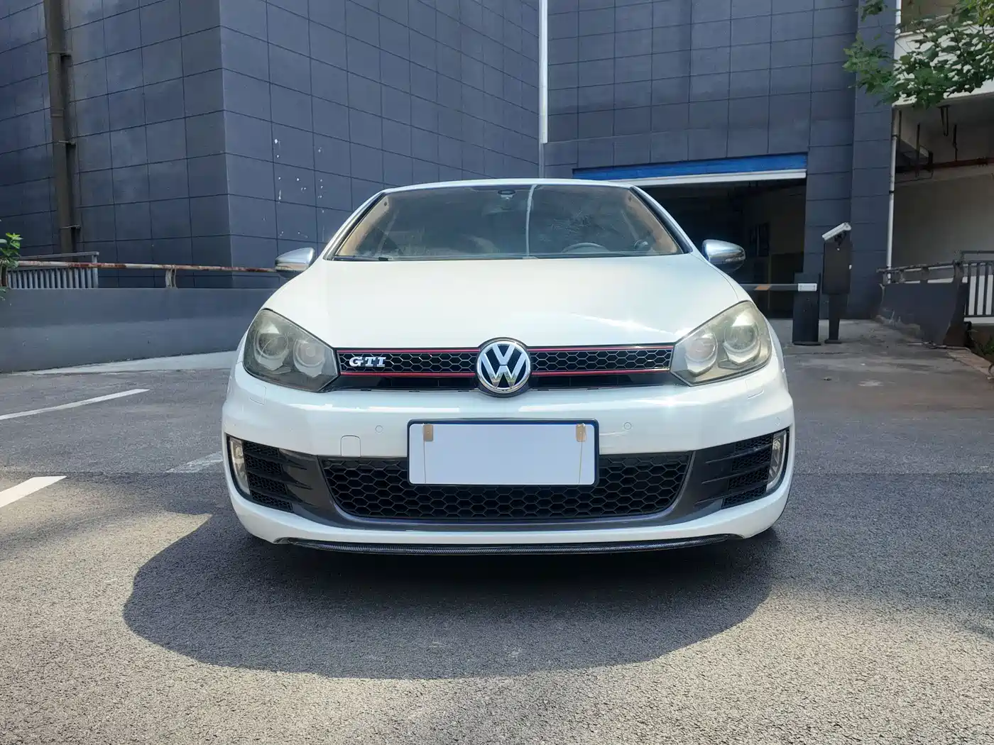Volkswagen Golf GTI 2012 2.0TSI GTI фото 3