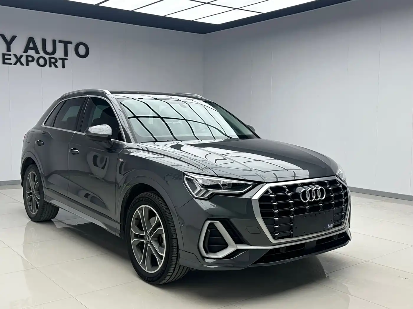 Audi Q3 2022 35 TFSI Fashion Dynamic фото 3
