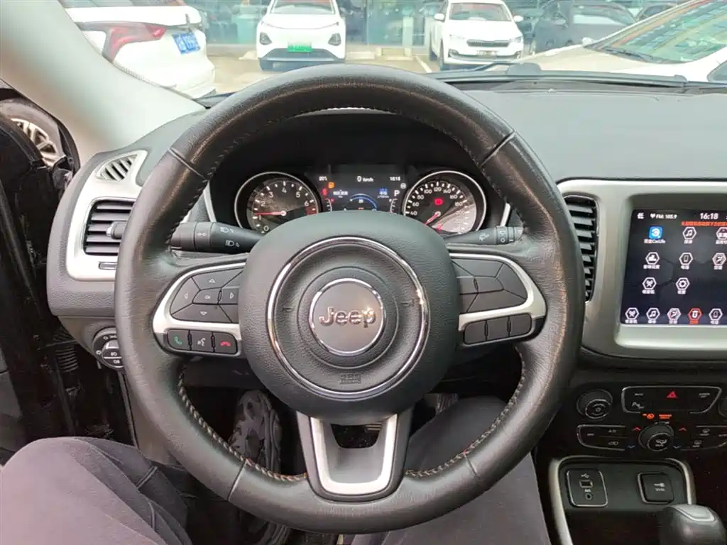 Jeep Compass 2019 2017 200T Automatic Family Edition
