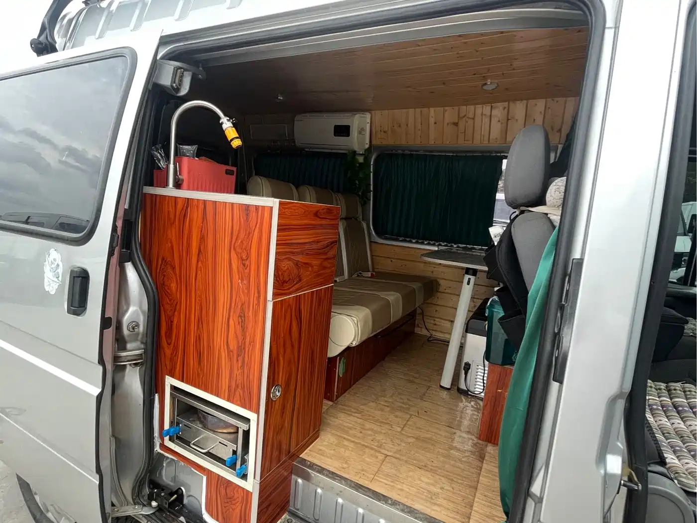 Jiangling Tesun 2018 2017 2.8T Commercial Transport Short Wheelbase Medium Roof 6/7/8 Seats JX493