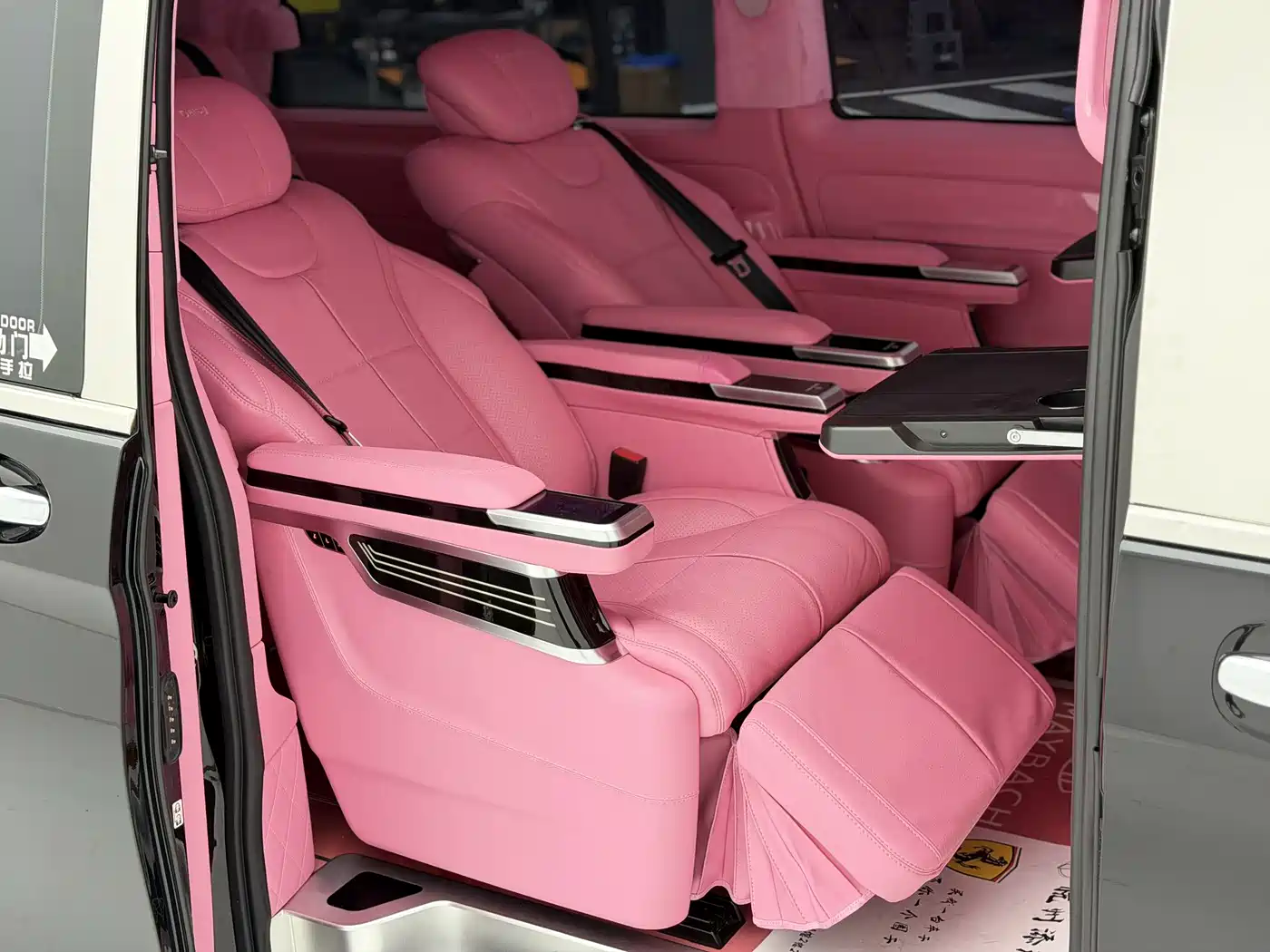 Mercedes-Benz Vito 2021 2.0T Elite 7-Seater фото 9