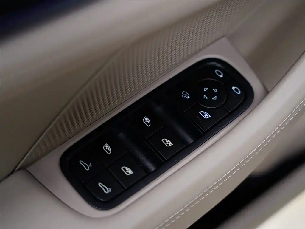 Porsche Panamera 2024 Panamera 2.9T фото 30