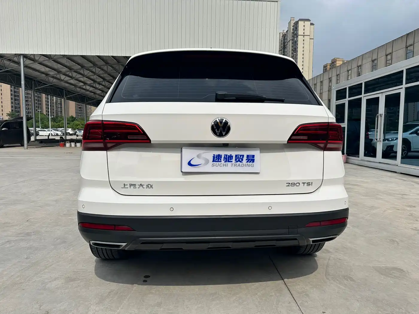 Volkswagen Tharu 2022 280TSI FWD Luxury Edition фото 4