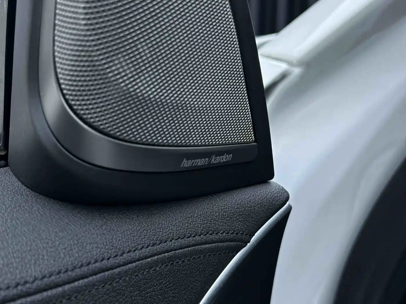 BMW 5 Series New Energy 2019 530Le Luxury Package фото 7