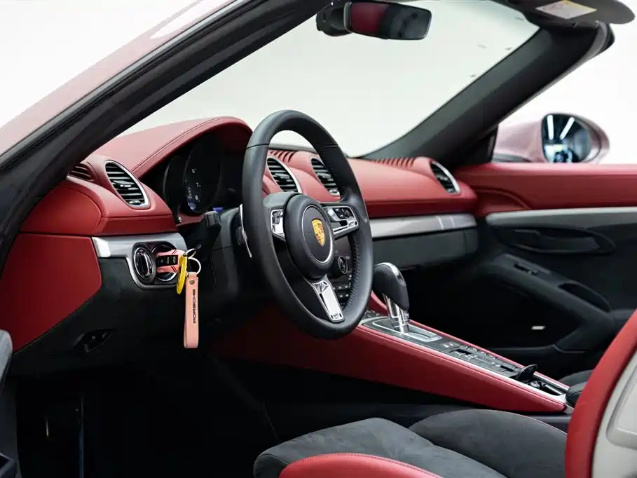 Porsche 718 2022 Spyder 2.0T фото 10