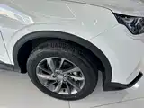 Фото 18 - Geely Coolray
