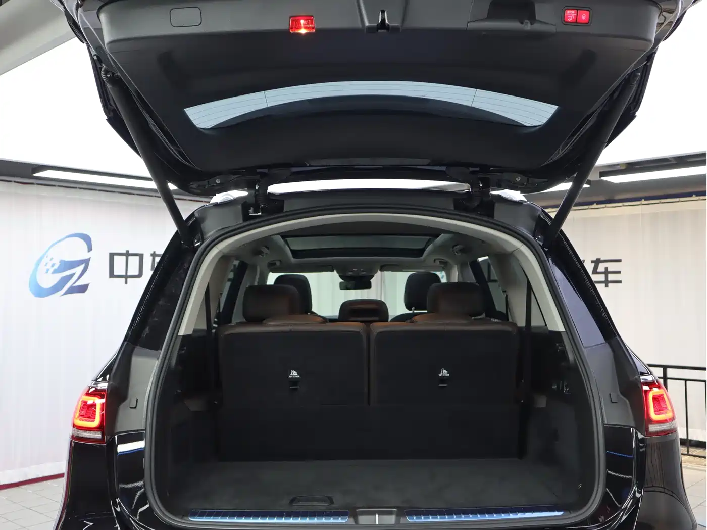 Mercedes-Benz GLS 2022 Facelift GLS 450 4MATIC Luxury фото 26