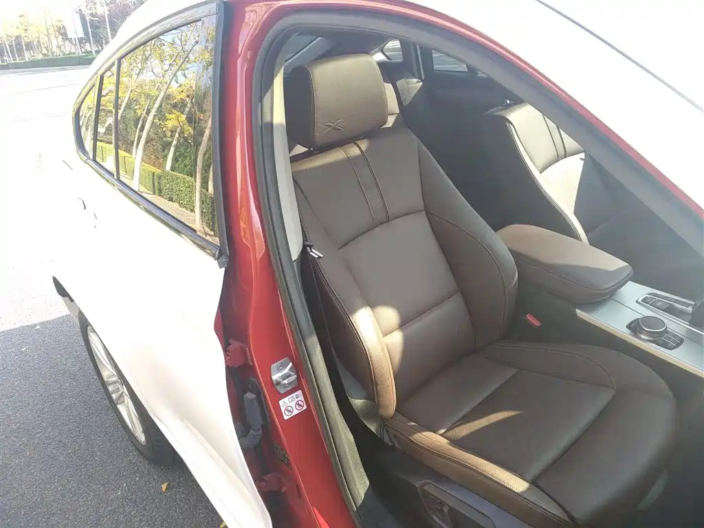 BMW X4 2016 Model xDrive20i M Sport фото 21