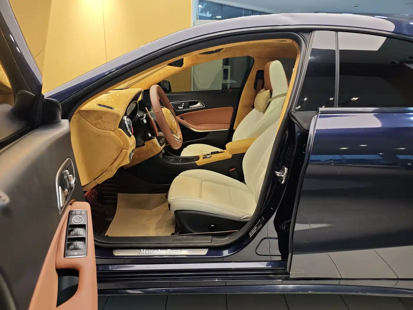 Mercedes-Benz CLA (Import) 2018 CLA 220 4MATIC фото 14