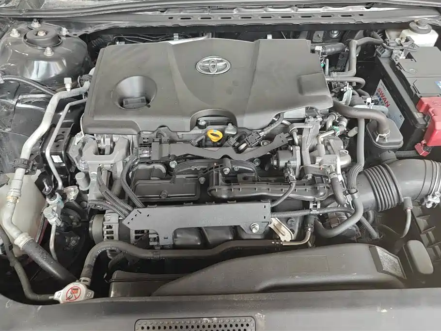 Toyota Camry 2018 2.5G Luxury Edition фото 10