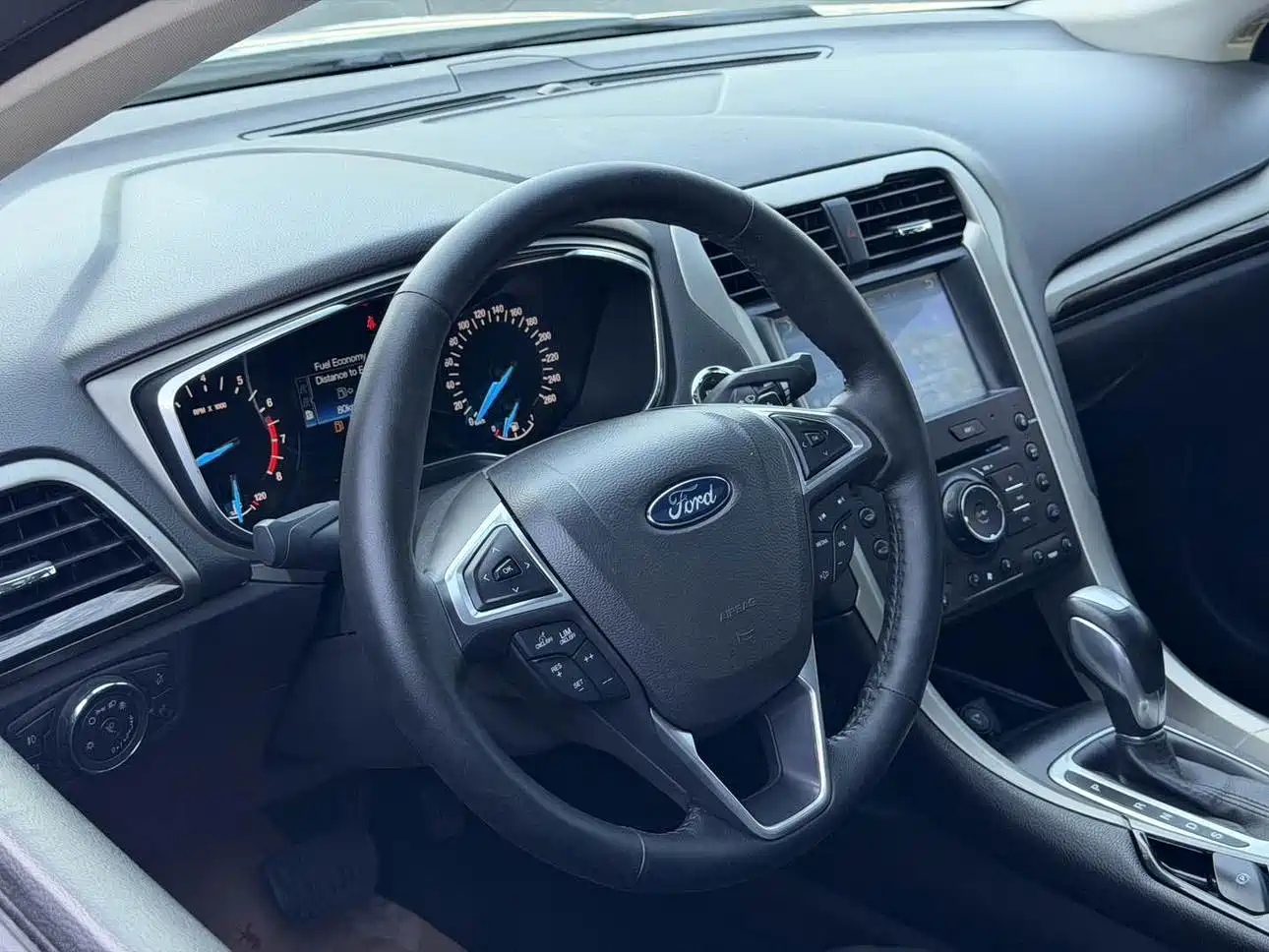 Ford Mondeo 2014 2013 2.0L GTDi200 Fashion