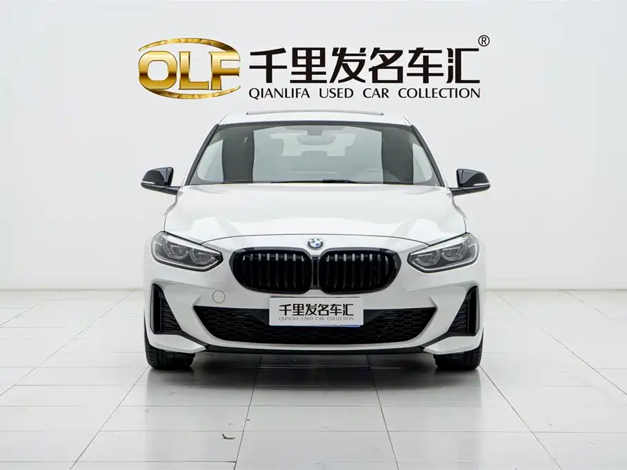 BMW 1-SERIES