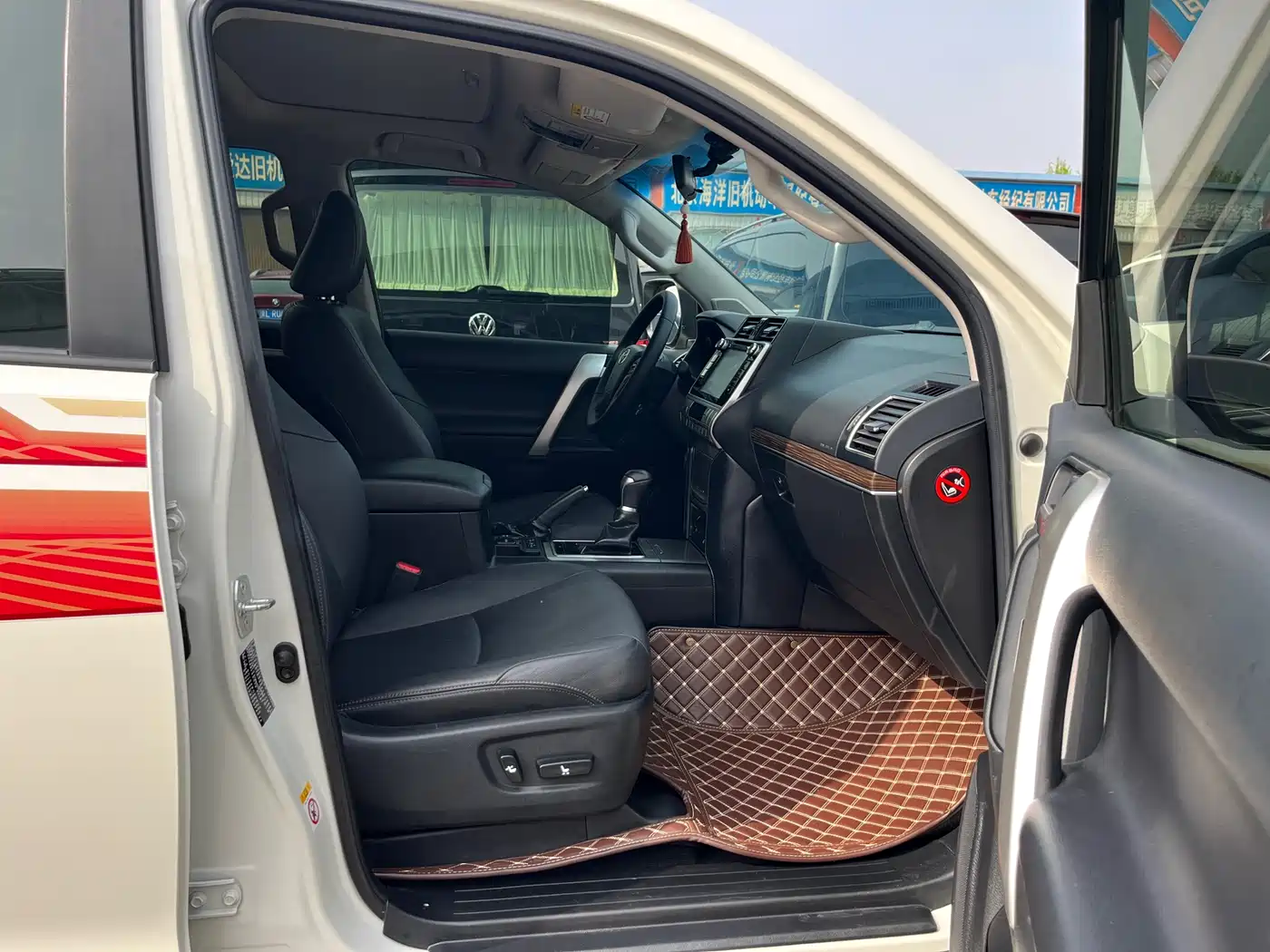 Toyota Prado 2019 3.5L Automatic TX-L Zunxiang Edition фото 23