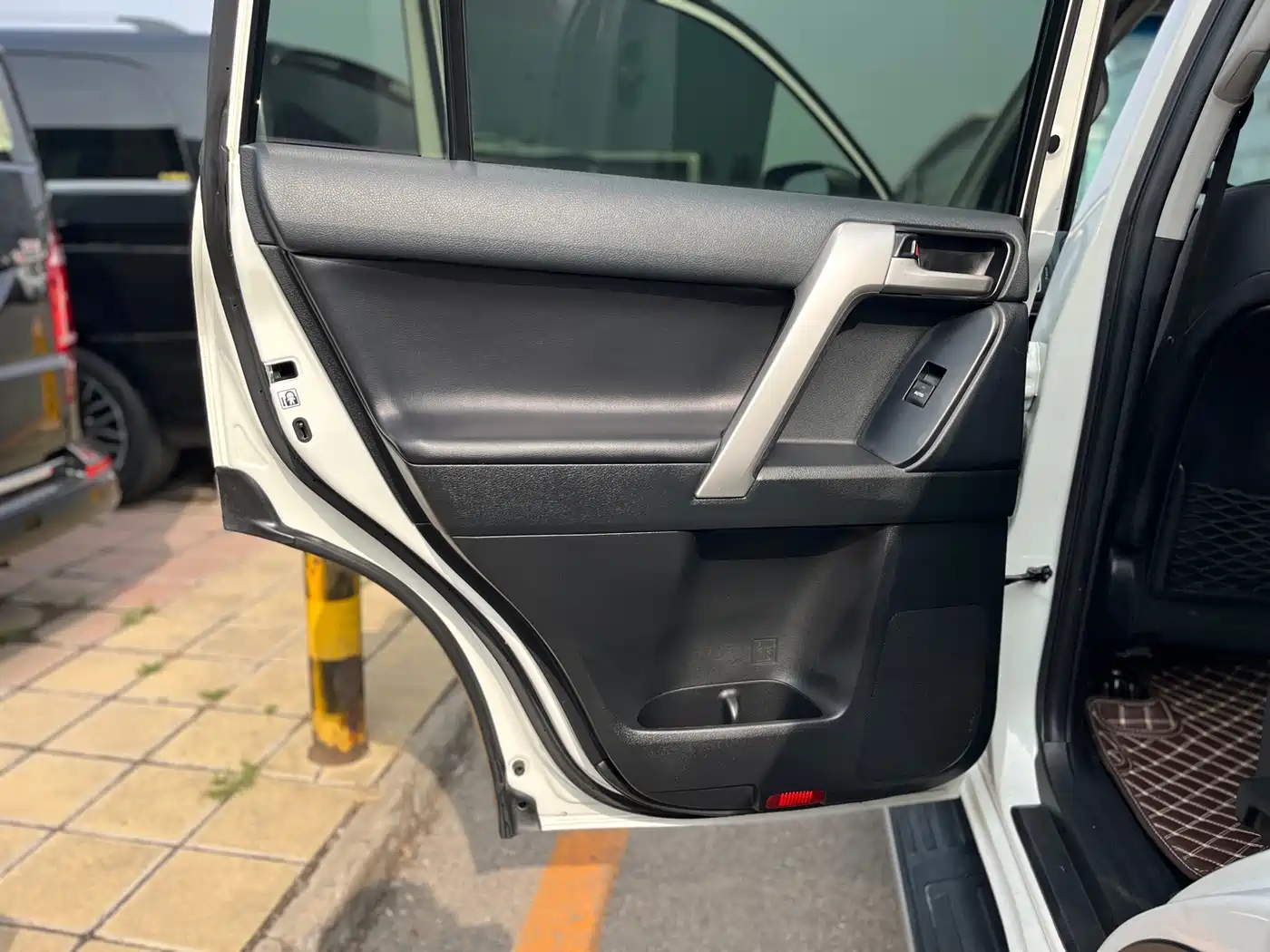 Toyota Prado 2019 3.5L Automatic TX-L Zunxiang Edition фото 15