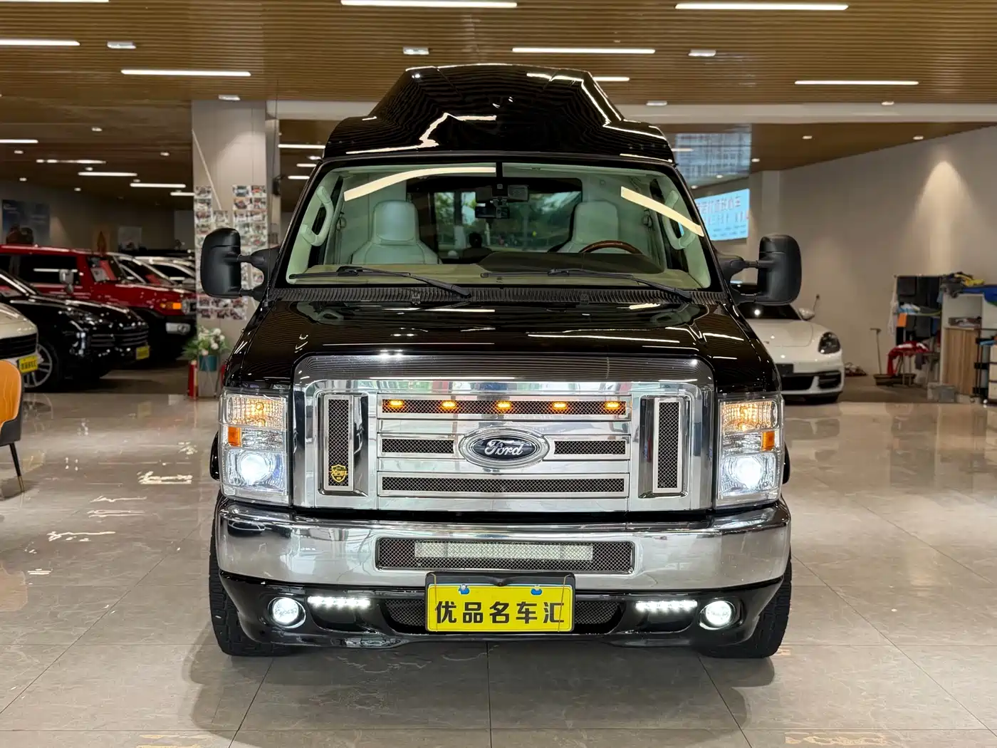 Ford E350 2014 2011 5.4L Platinum Edition