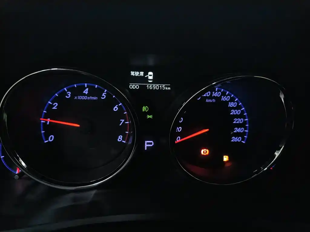 Toyota Reiz 2013 2.5V Premium Edition фото 5