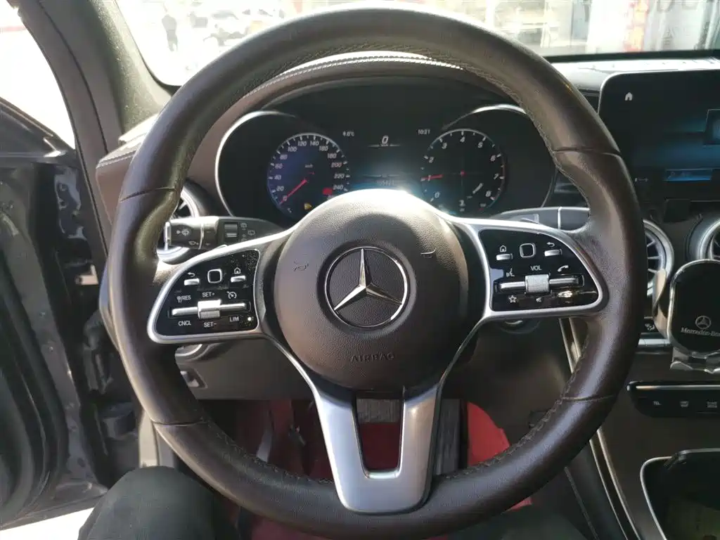 Mercedes-Benz GLC 2020 Facelift GLC 300 L 4MATIC Dynamic фото 7