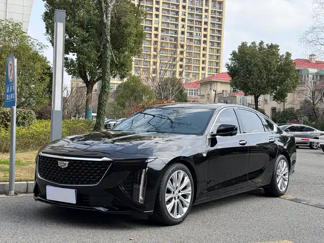 CADILLAC CT6