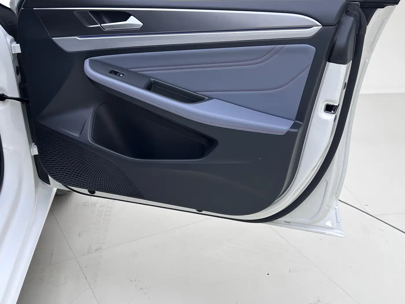 Volkswagen Lamando 2023 Lamando L 280TSI DSG Cool Edition фото 18