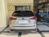 Фото 3 - Lexus NX