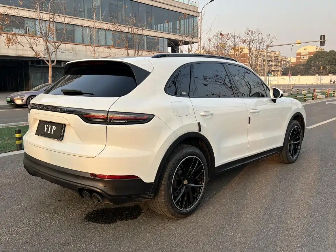 Porsche Cayenne 2019 Cayenne 3.0T фото 17