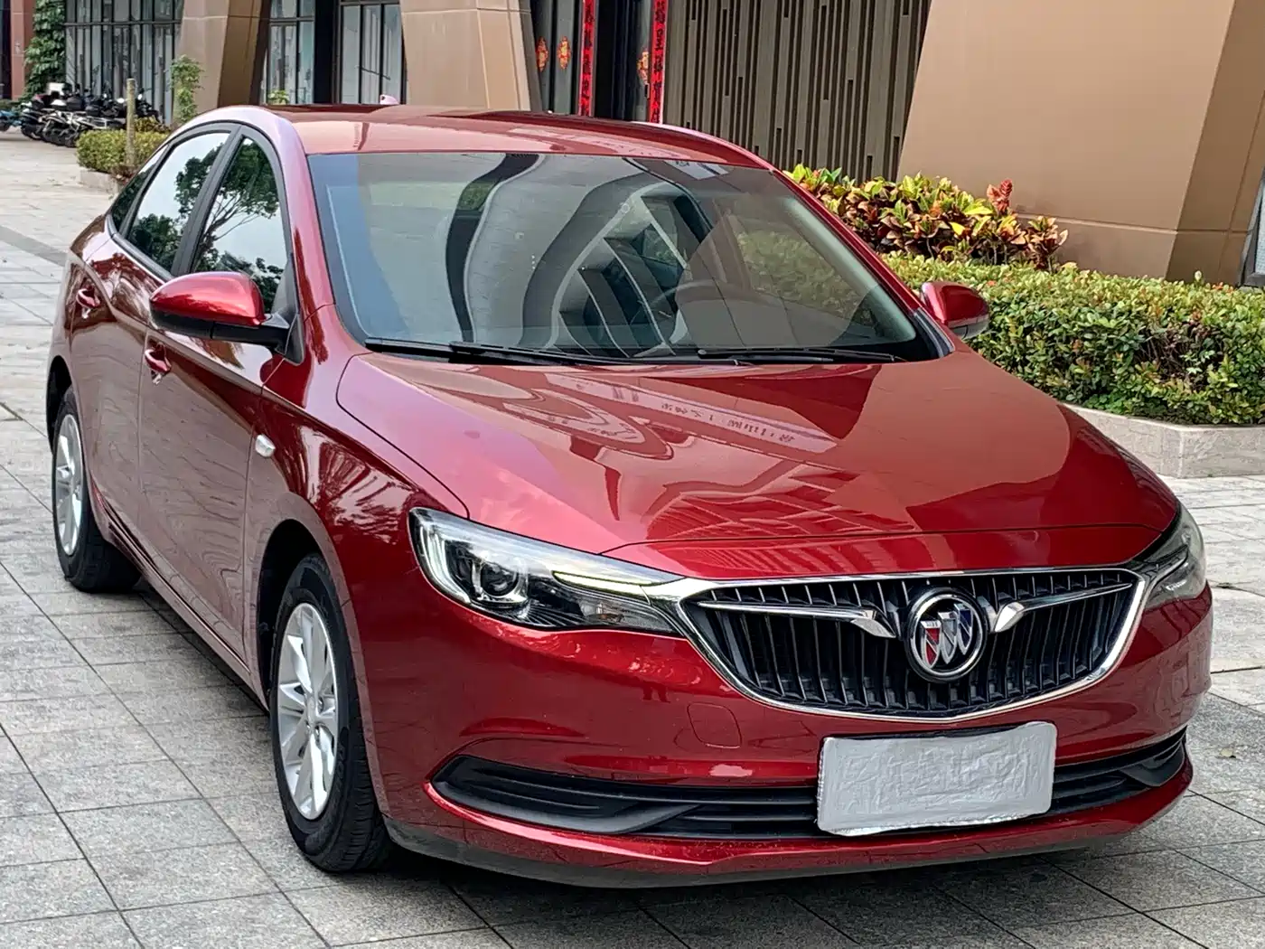Buick Excelle 2018 15T DCT Progressive (China V) фото 3