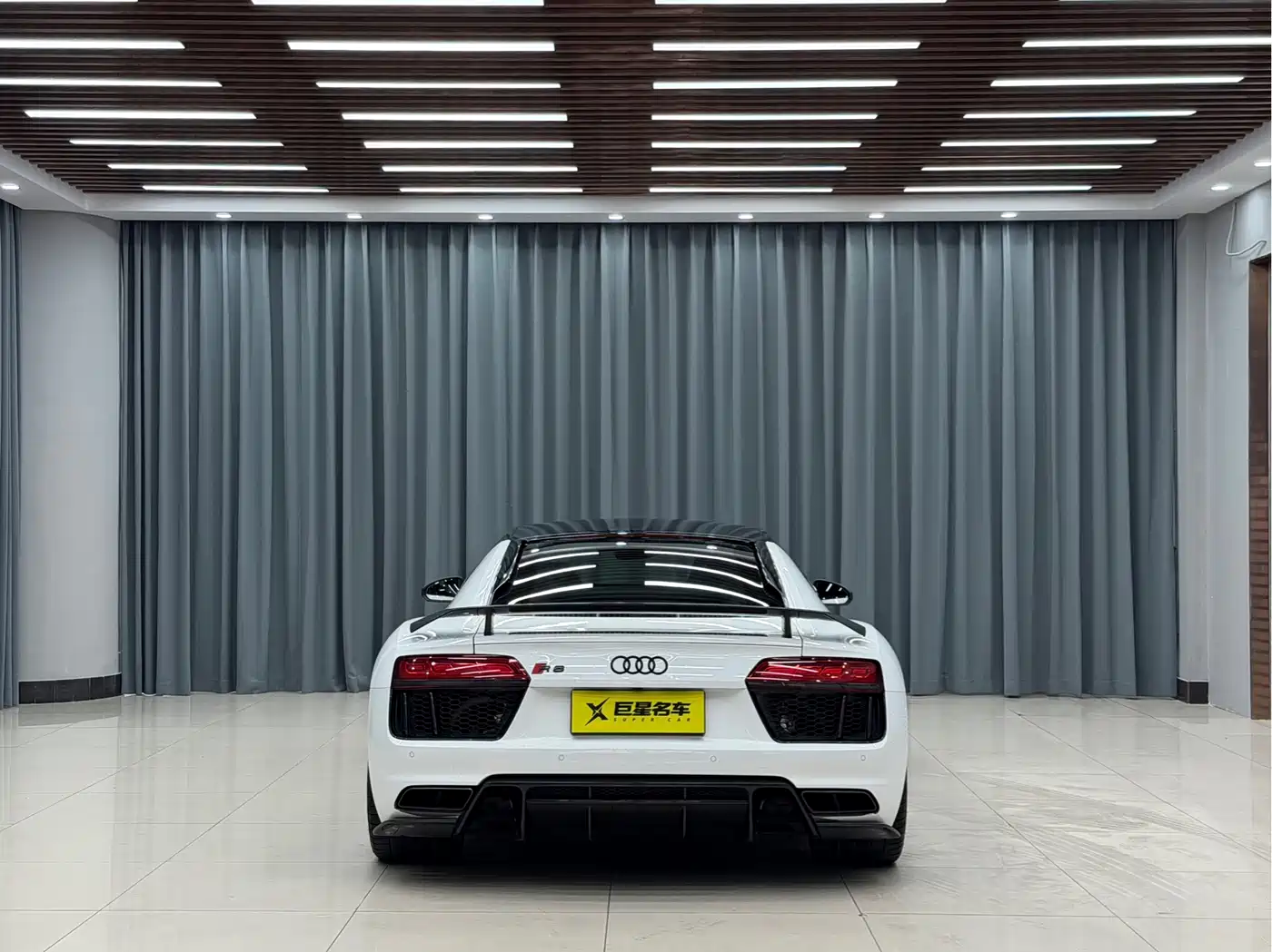 Audi R8 2016 V10 Coupe Performance фото 5