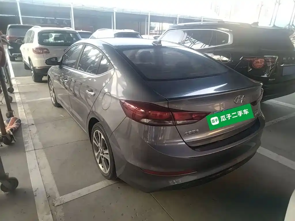 HYUNDAI LEAD
