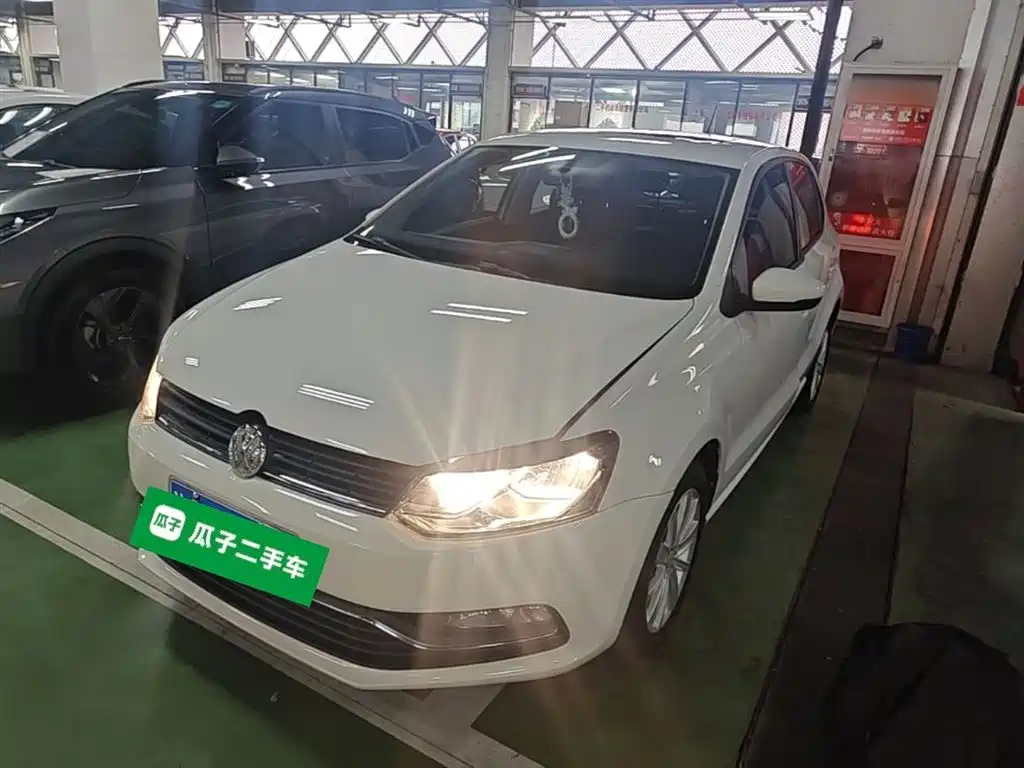 Volkswagen Polo 2016 1.6L Automatic Comfort