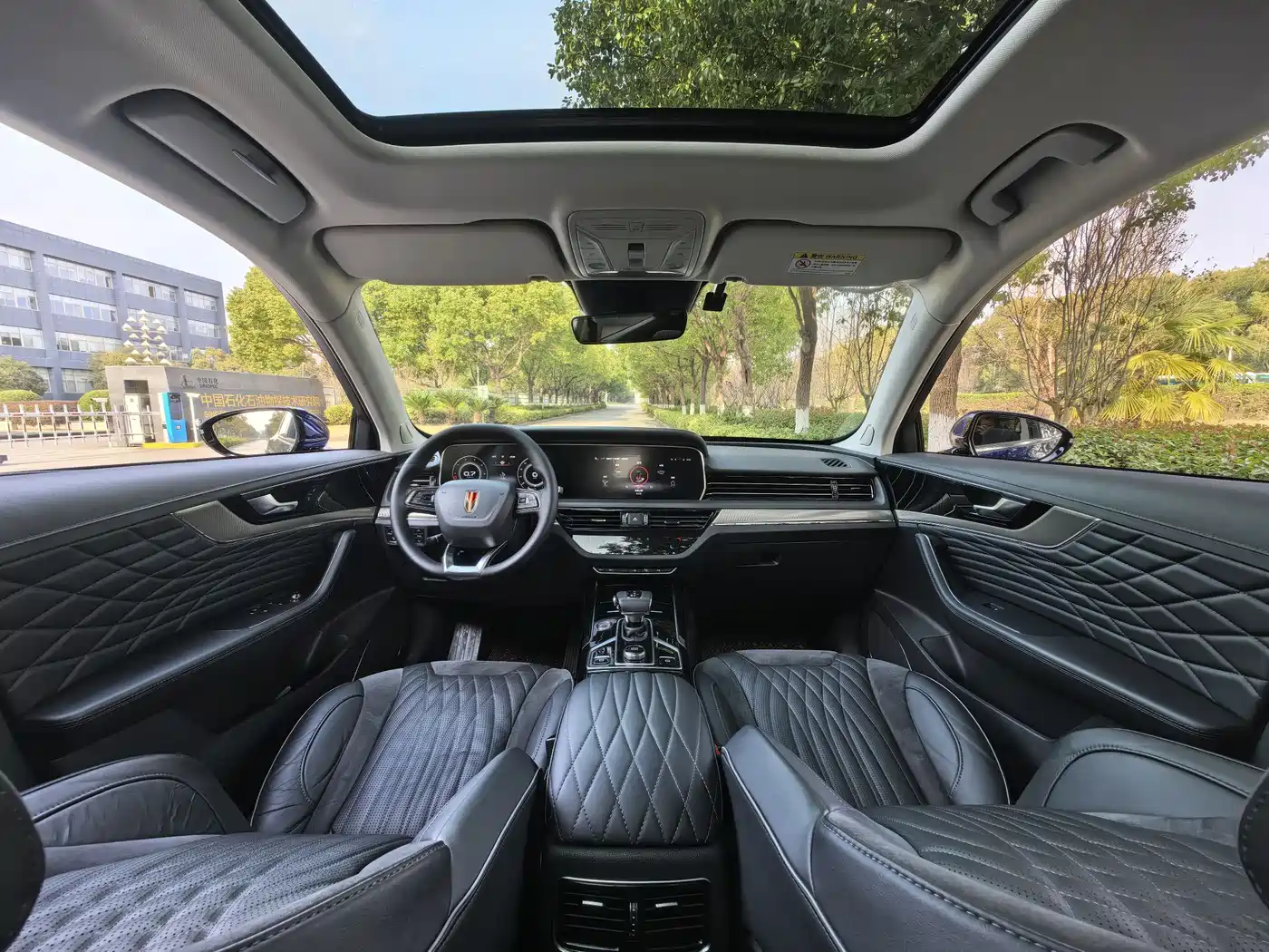 Hongqi HS5 2022 2.0T Smart Connect Premium Edition фото 14