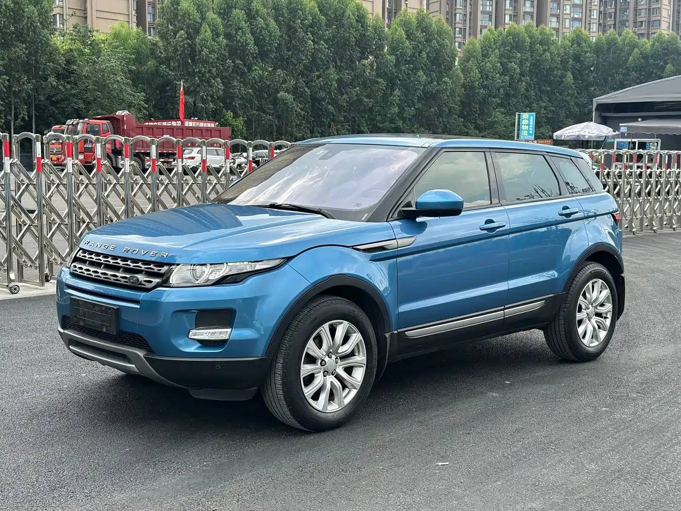 Land Rover Range Rover Evoque 2015 2.0T 5-Door Fashion Edition