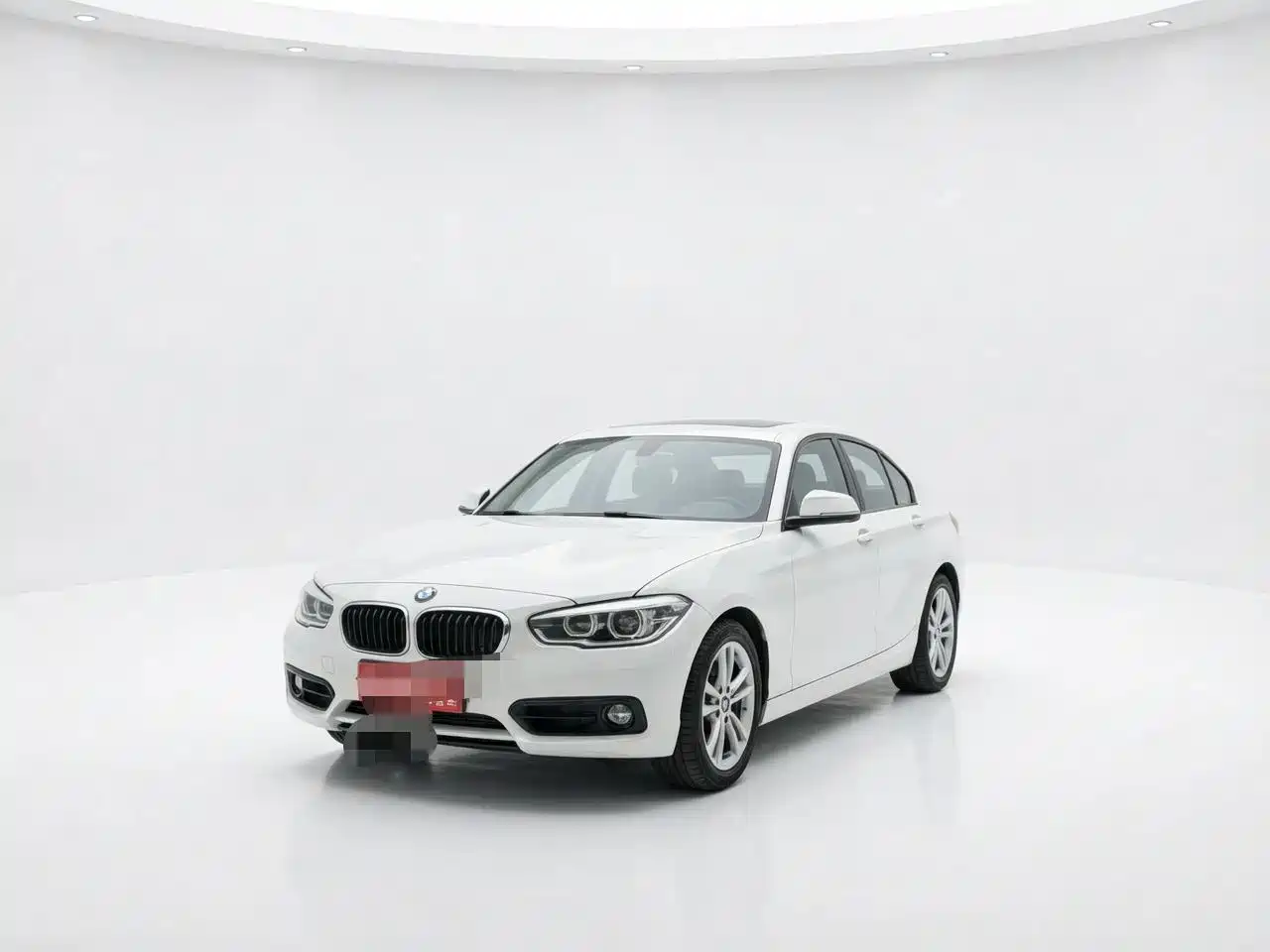 BMW 1 Series (Import) 2018 2018 118i Sport Design Package
