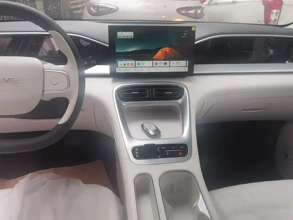 Geely Galaxy Starry Wish 2026 Edition 310km Youth Version фото 13