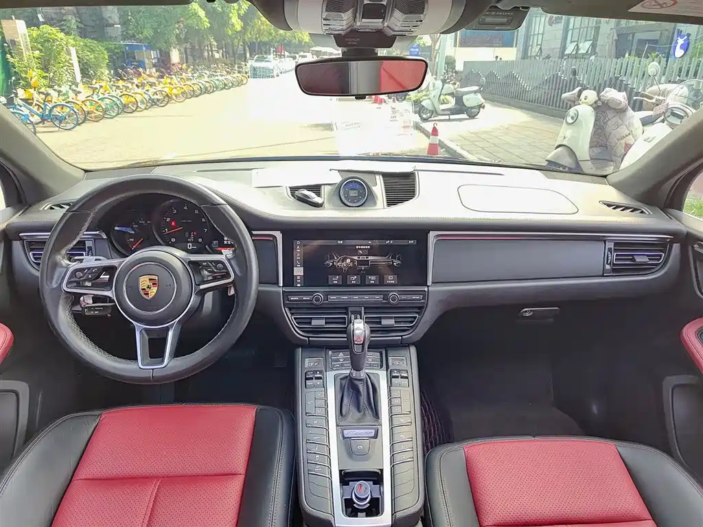 Porsche Macan 2021 Macan 2.0T фото 10