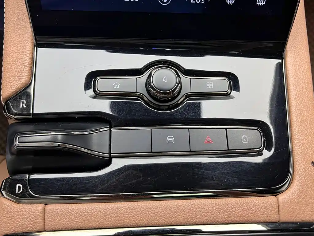 NIO ES8 2021 2020 580KM 6-Seater
