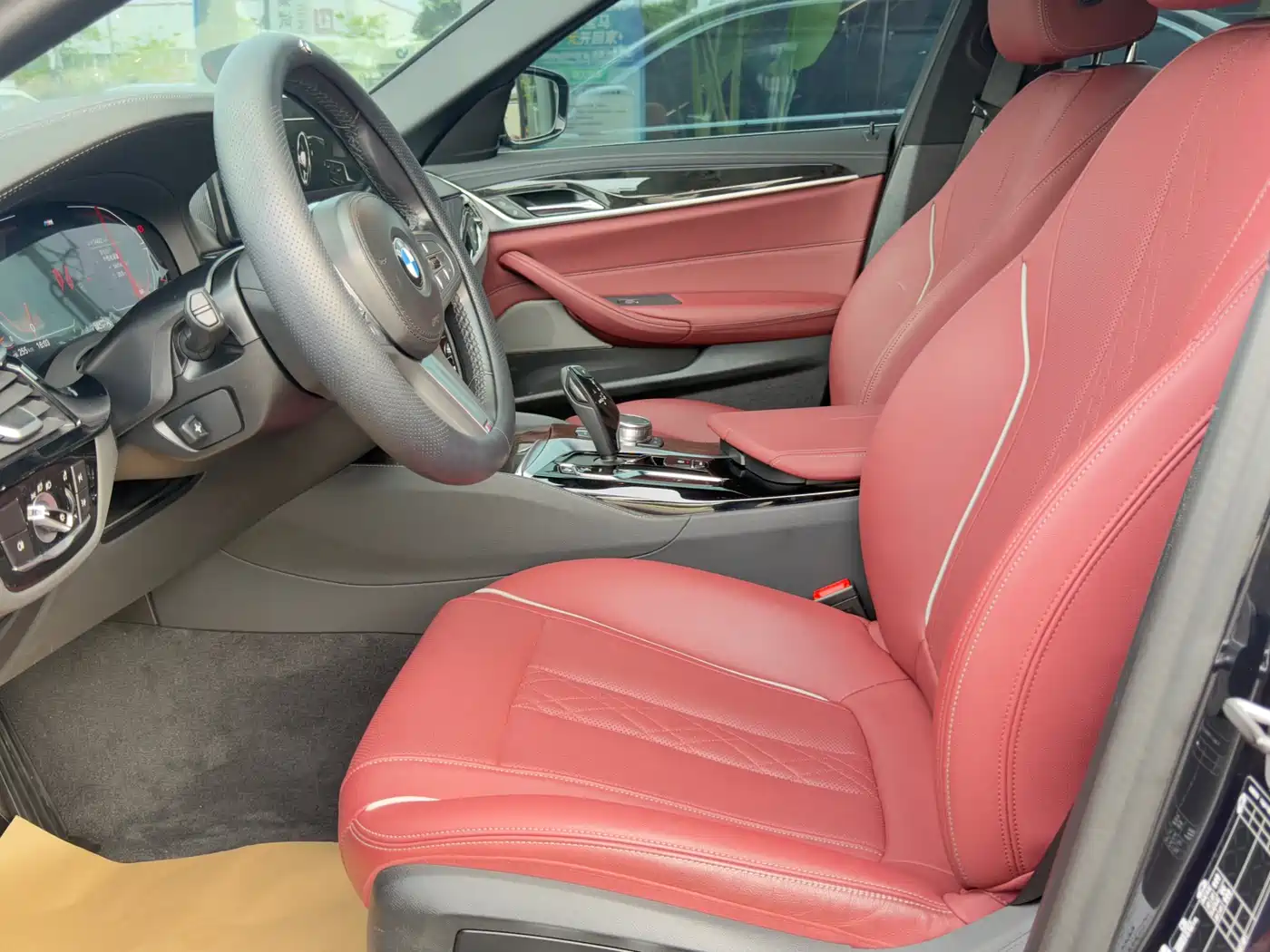 BMW 5 Series 2022 525Li M Sport Package фото 6