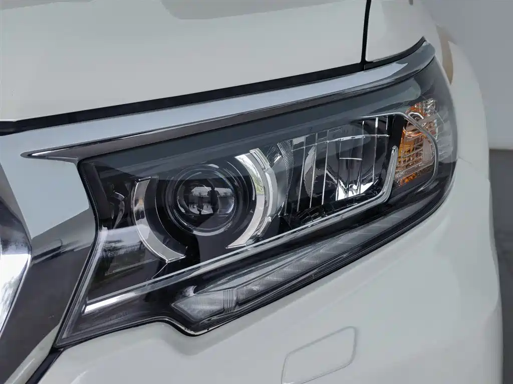 Toyota Prado 2019 3.5L Automatic TX-L Zunxiang Edition with Rear-mounted Spare Tire фото 7