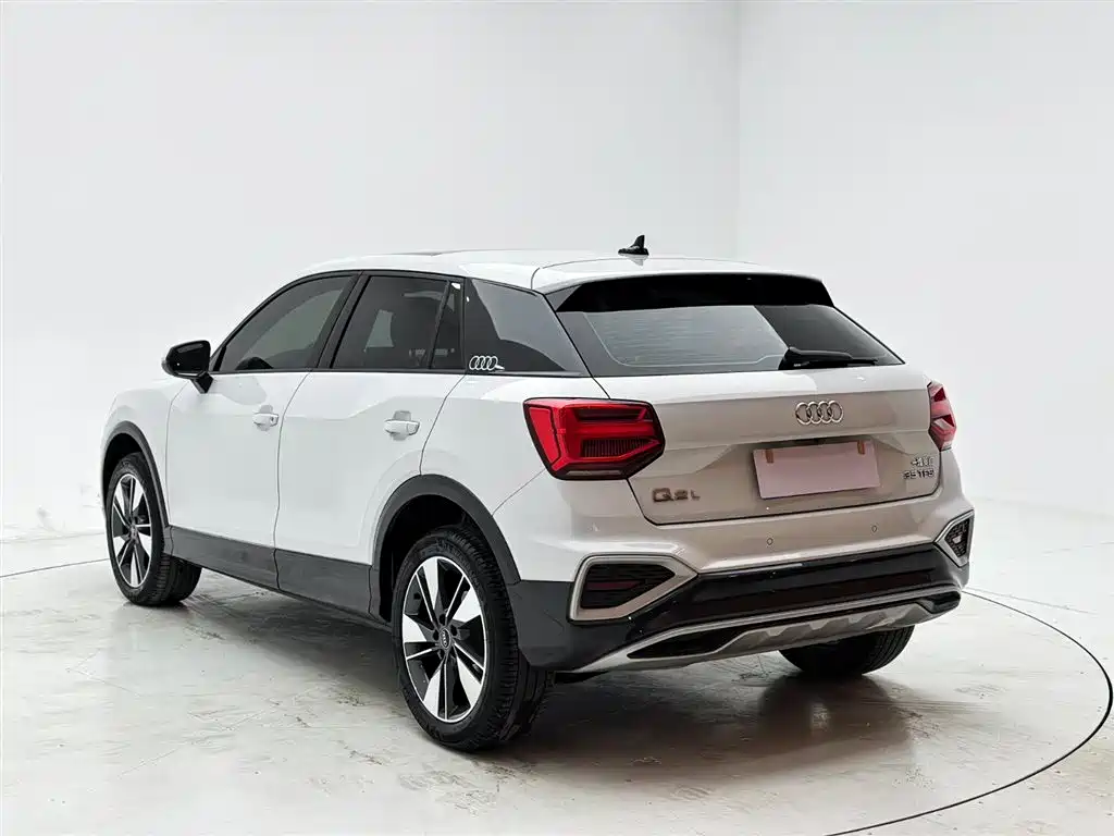 Audi Q2L 2022 35 TFSI Fashion Elegance фото 4