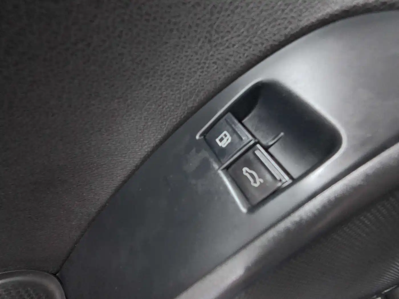 Volkswagen Eos 2011 Model 2.0TSI фото 14