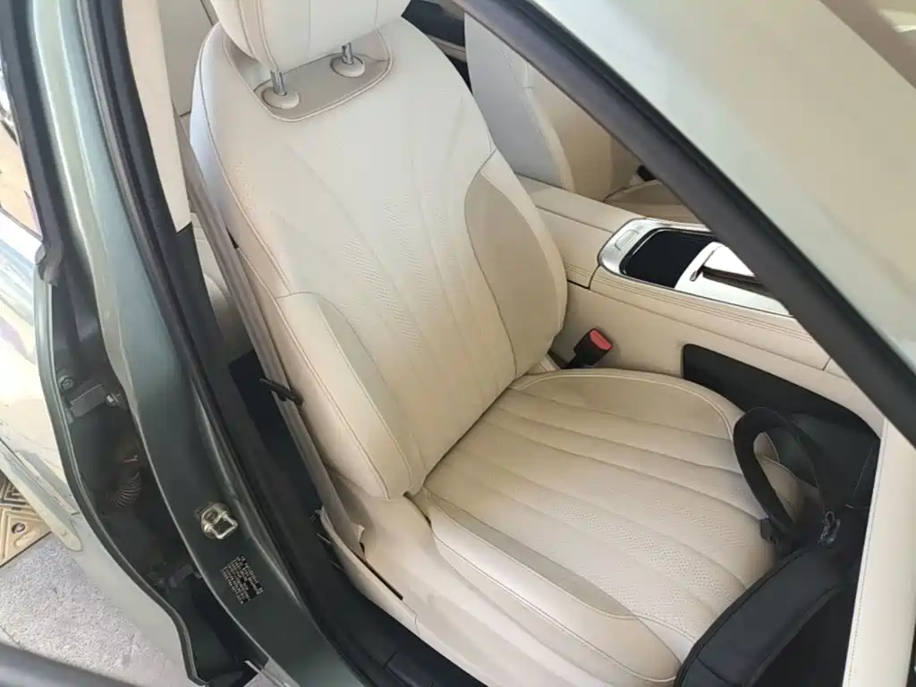 Exeed Lingyun 2023 2024 300T 2WD Starlight Edition