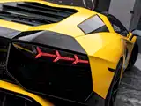 Photo 12 - Lamborghini Aventador