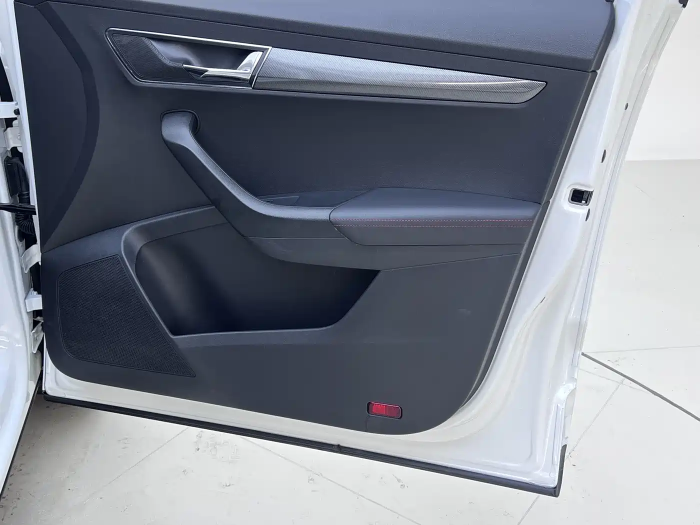 Škoda Karoq 2023 TSI280 Luxury Edition фото 18