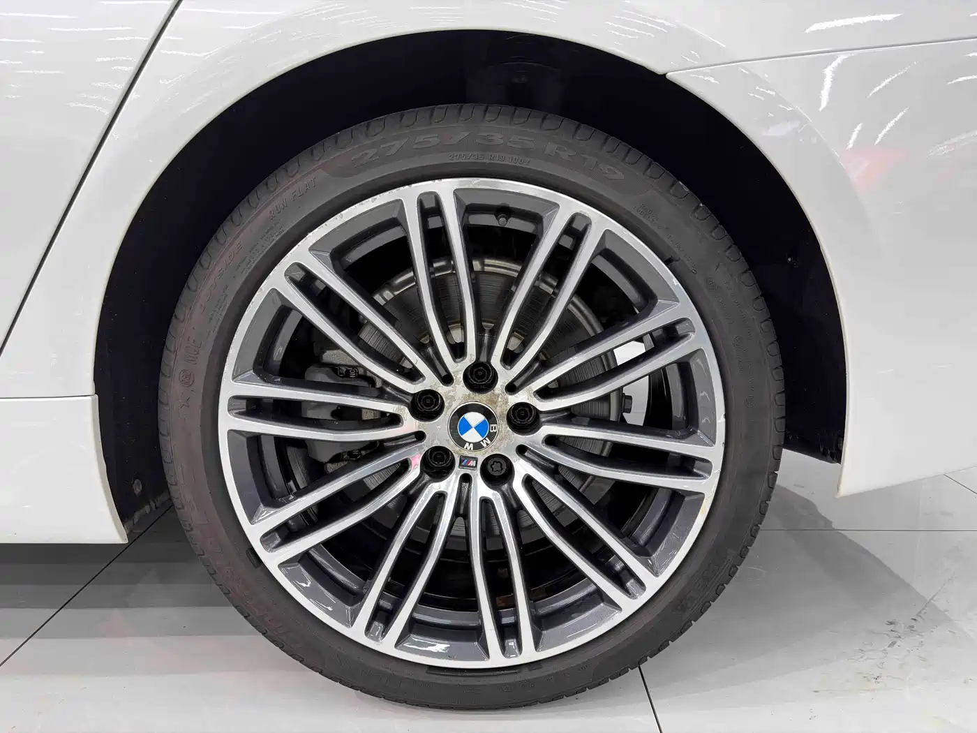 BMW 5 Series 2018 Facelift 530Li Leading M Sport Package фото 22