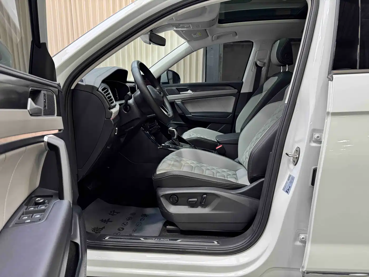 Volkswagen Tayron 2023 280TSI 2WD Luxury Plus Advanced Edition фото 7
