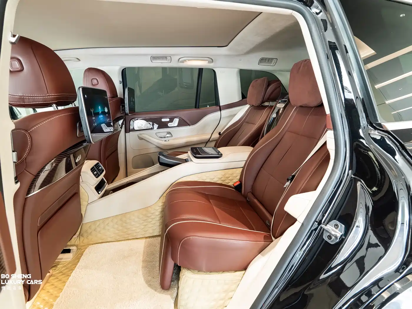 Mercedes-Benz Maybach GLS 2022 GLS 600 4MATIC Ceremony Edition фото 8