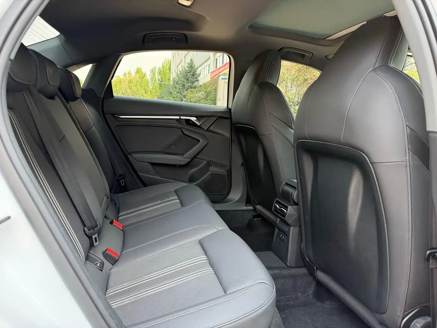 Audi A3 2022 A3L Limousine 35 TFSI Style Sport фото 12