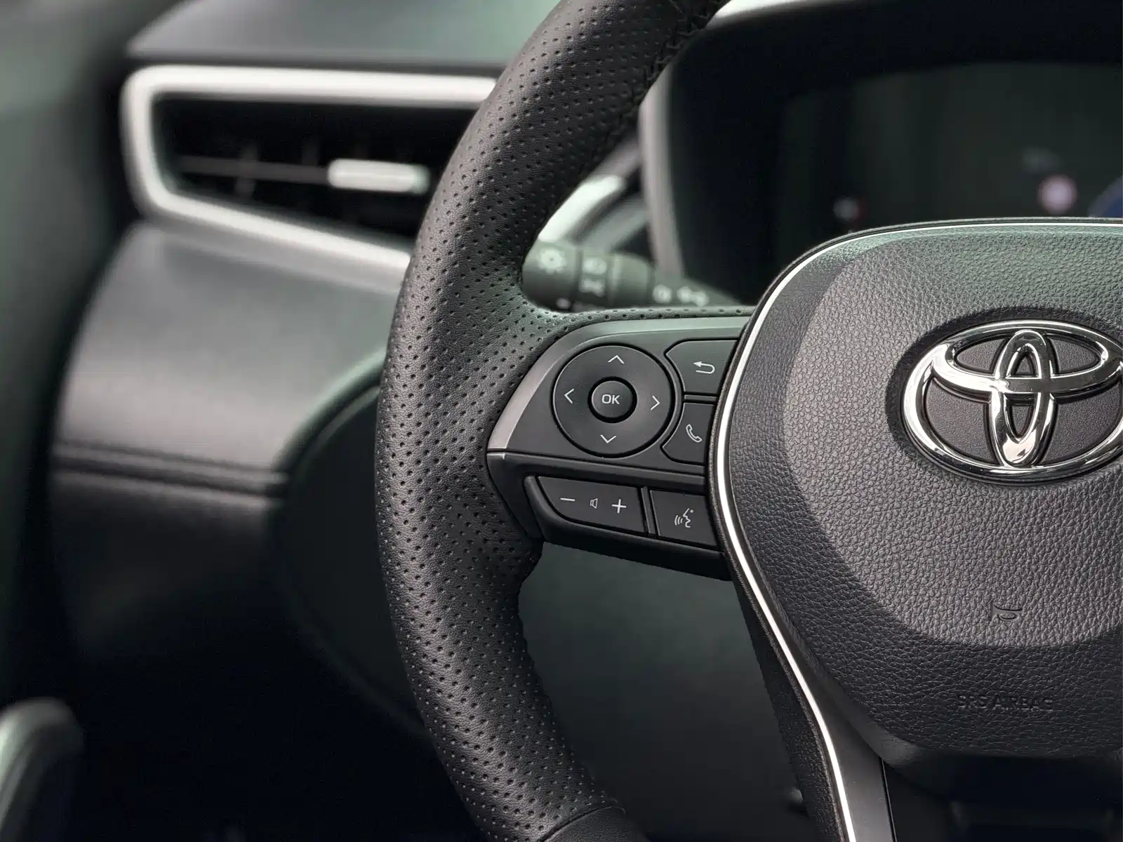Photo 16 - Toyota Frontlander