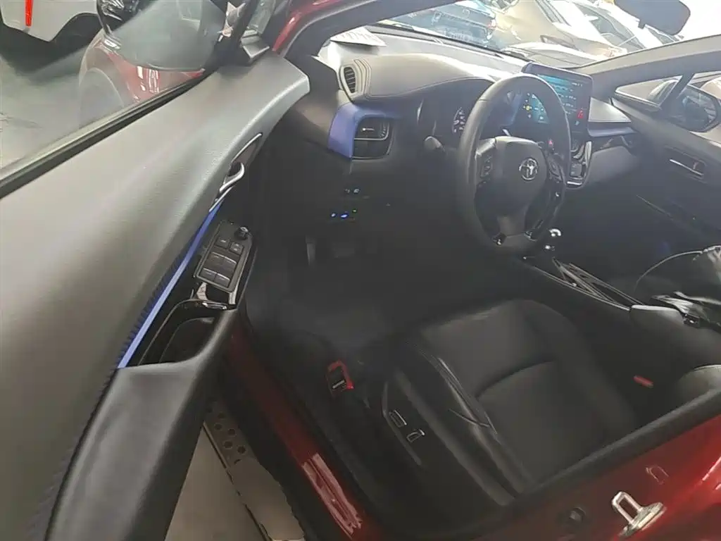 Toyota IZOA 2018 2.0L Yichi Edition China V фото 16