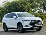 Фото 3 - BYD Tang