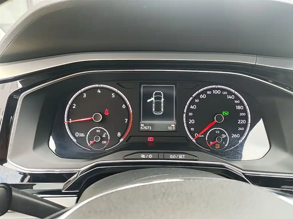 Volkswagen Polo 2019 Plus 1.5L Automatic Beats Trendy Edition фото 12